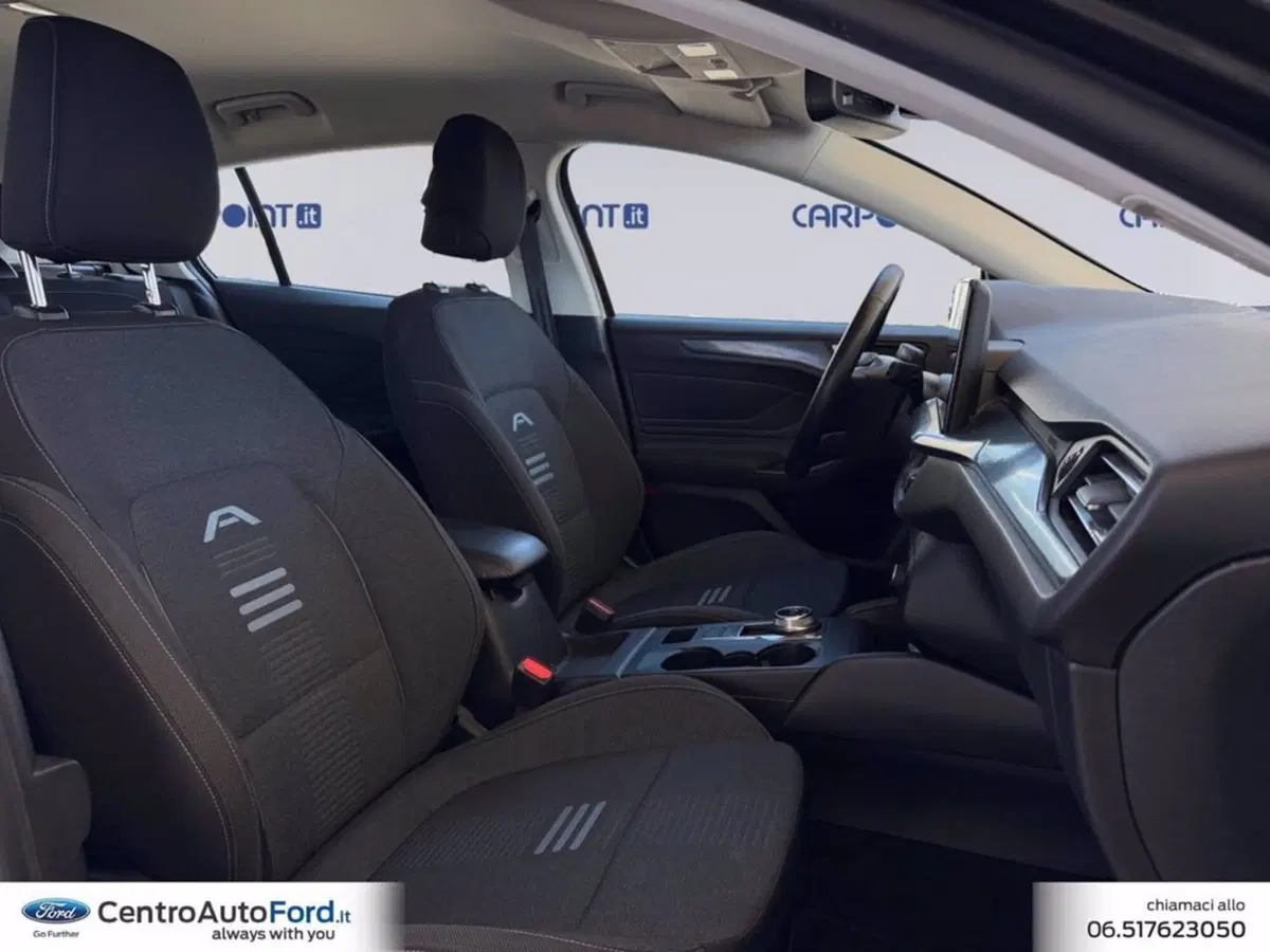 Ford Focus Station Wagon usata a Roma (15)