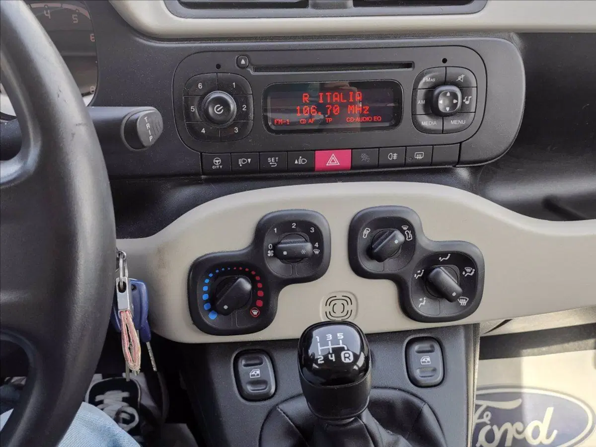 Fiat Panda usata a Milano (12)