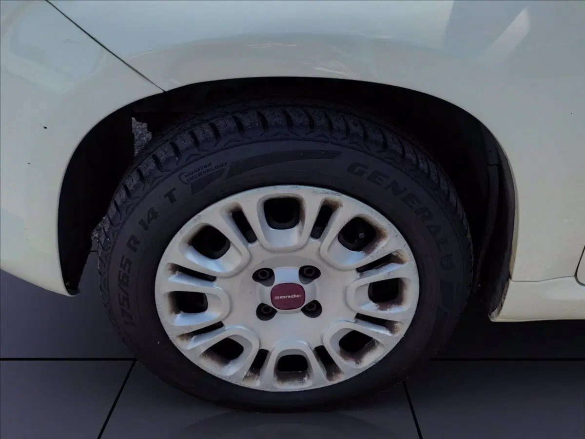 Fiat Panda usata a Milano (14)