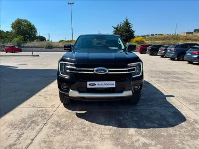 Ford Ranger Pick-up 2.0 ecoblue doppia cabina Limited awd 205cv auto del 2024 usata a Matera