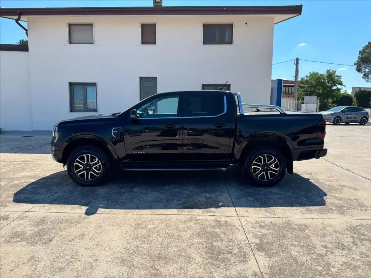 Ford Ranger Pick-up usata a Matera (7)