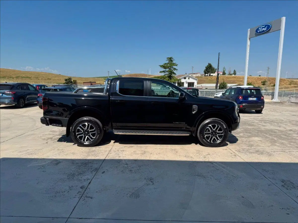 Ford Ranger Pick-up usata a Matera (8)