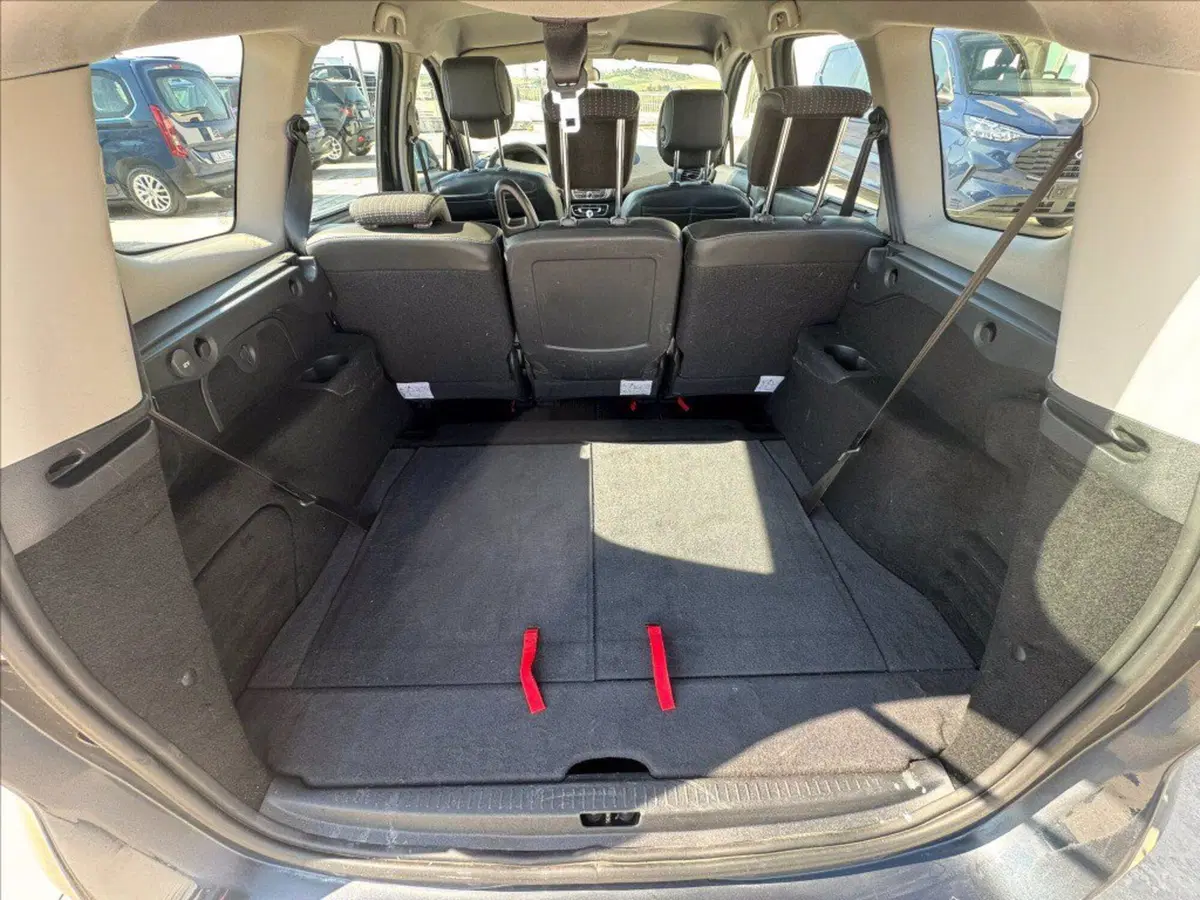 Renault Scenic E-Tech Electric nuova a Matera (14)