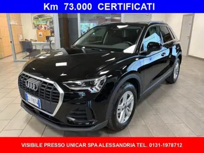 Audi Q3 35 TDI Business del 2022 usata a Alba