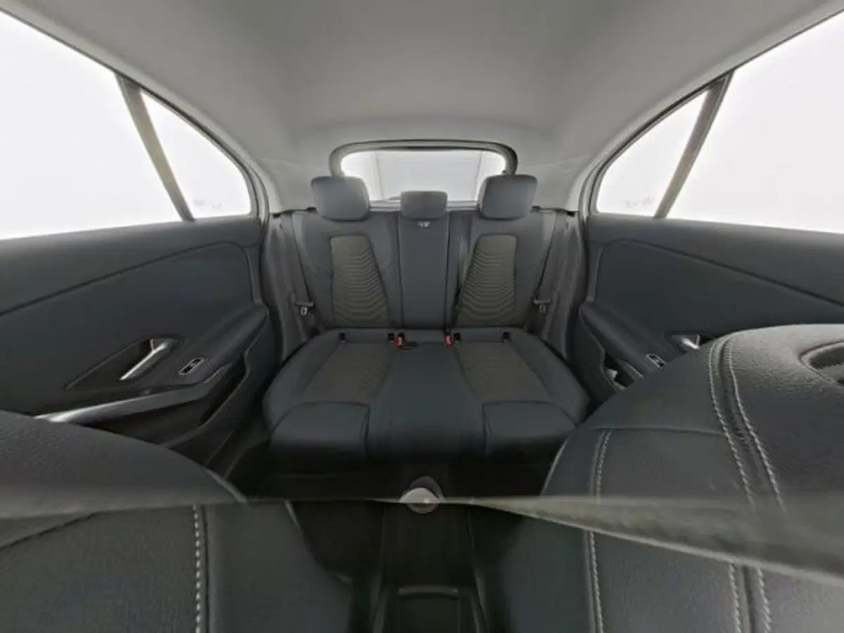 Mercedes-Benz Classe A usata a Milano (6)