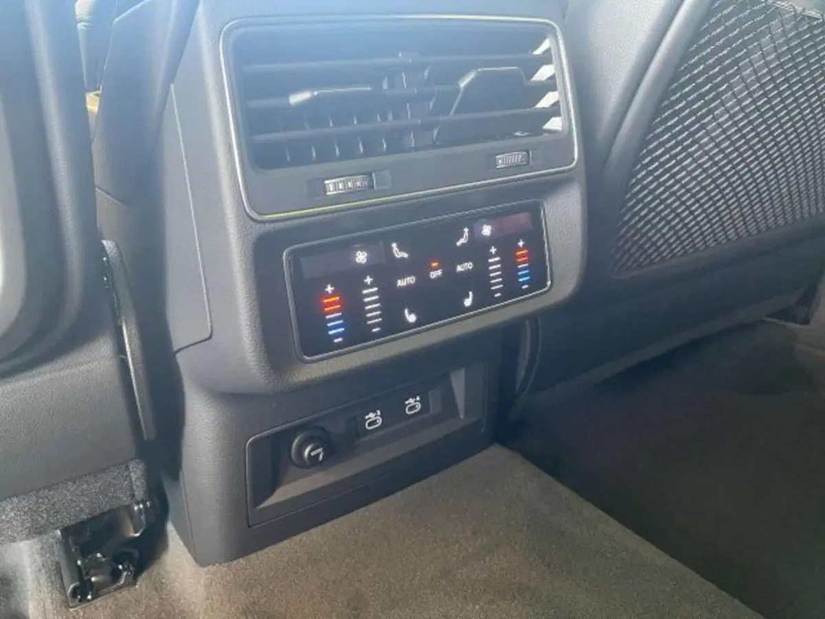 Audi RS Q8 usata a Torino (13)