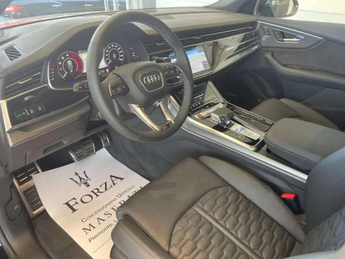 Audi RS Q8 usata a Torino (8)