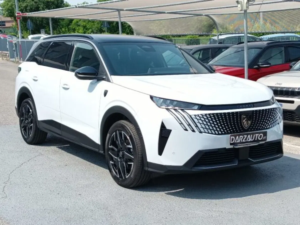 Peugeot 5008 usata a Brescia (3)