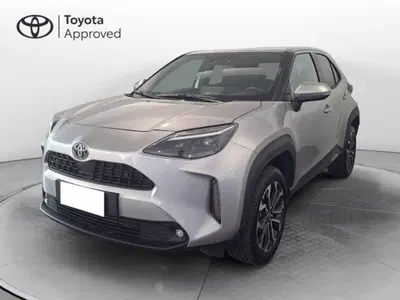 Toyota Yaris Cross 1.5h GR Sport Black Sky fwd 116cv e-cvt del 2023 usata a Torino