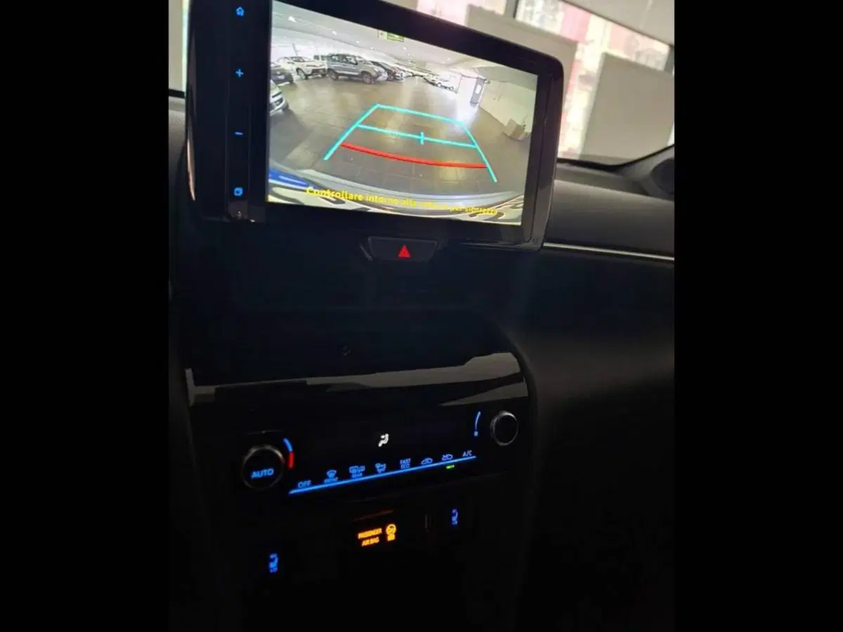 Toyota Yaris Cross usata a Torino (10)