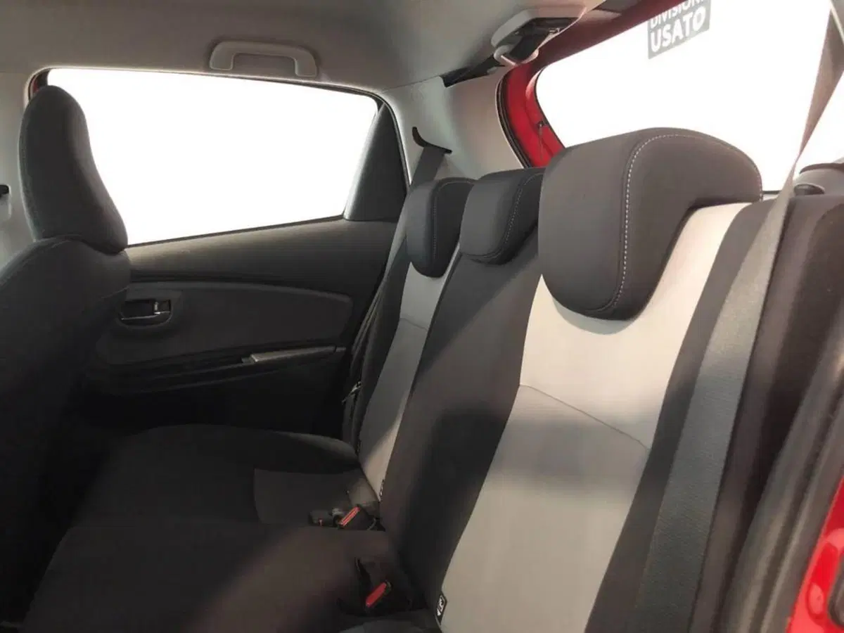 Toyota Yaris usata a Torino (15)