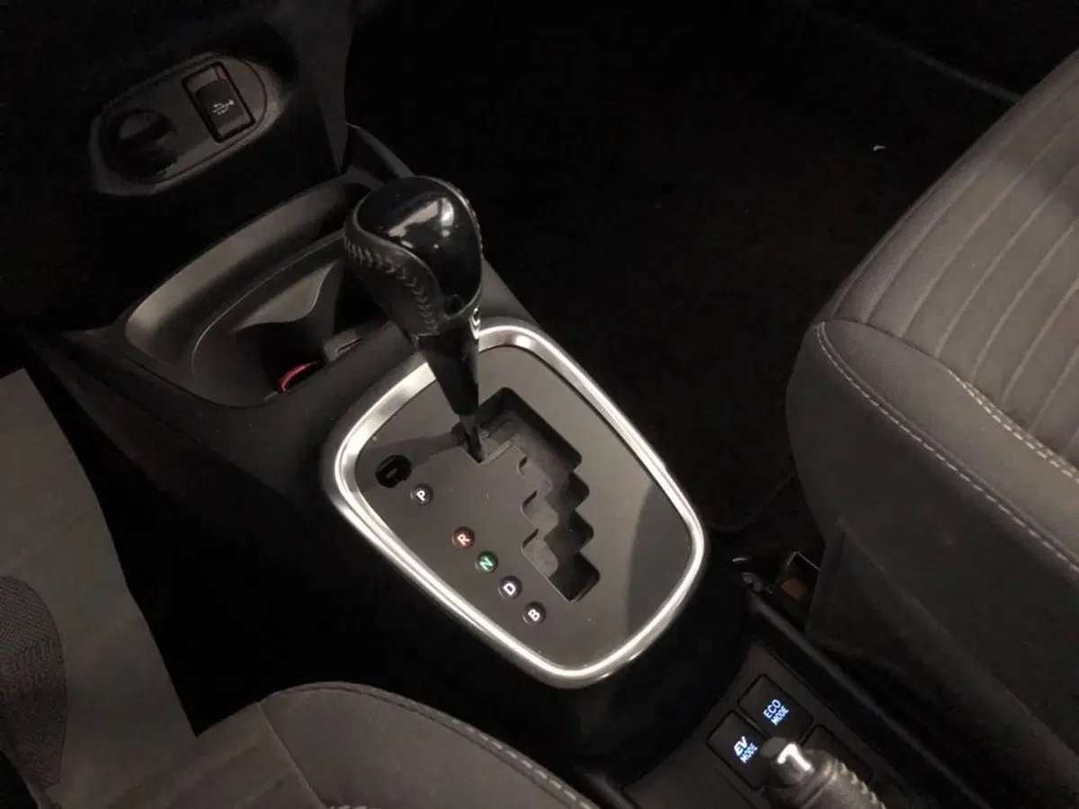 Toyota Yaris usata a Torino (9)