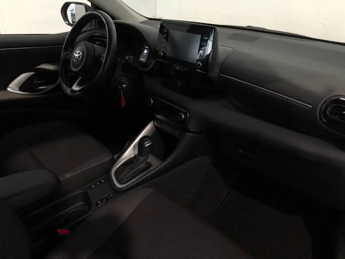 Toyota Yaris Cross usata a Torino (11)