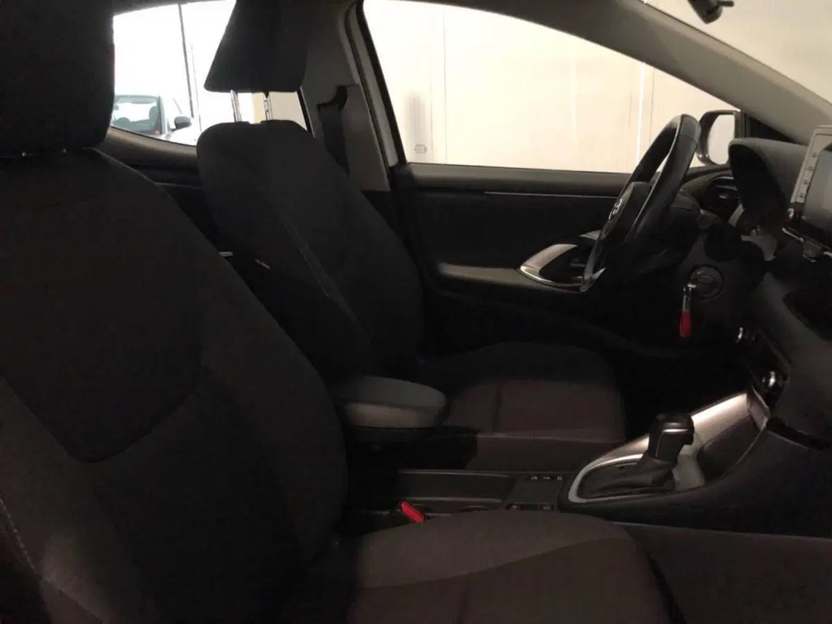 Toyota Yaris Cross usata a Torino (12)