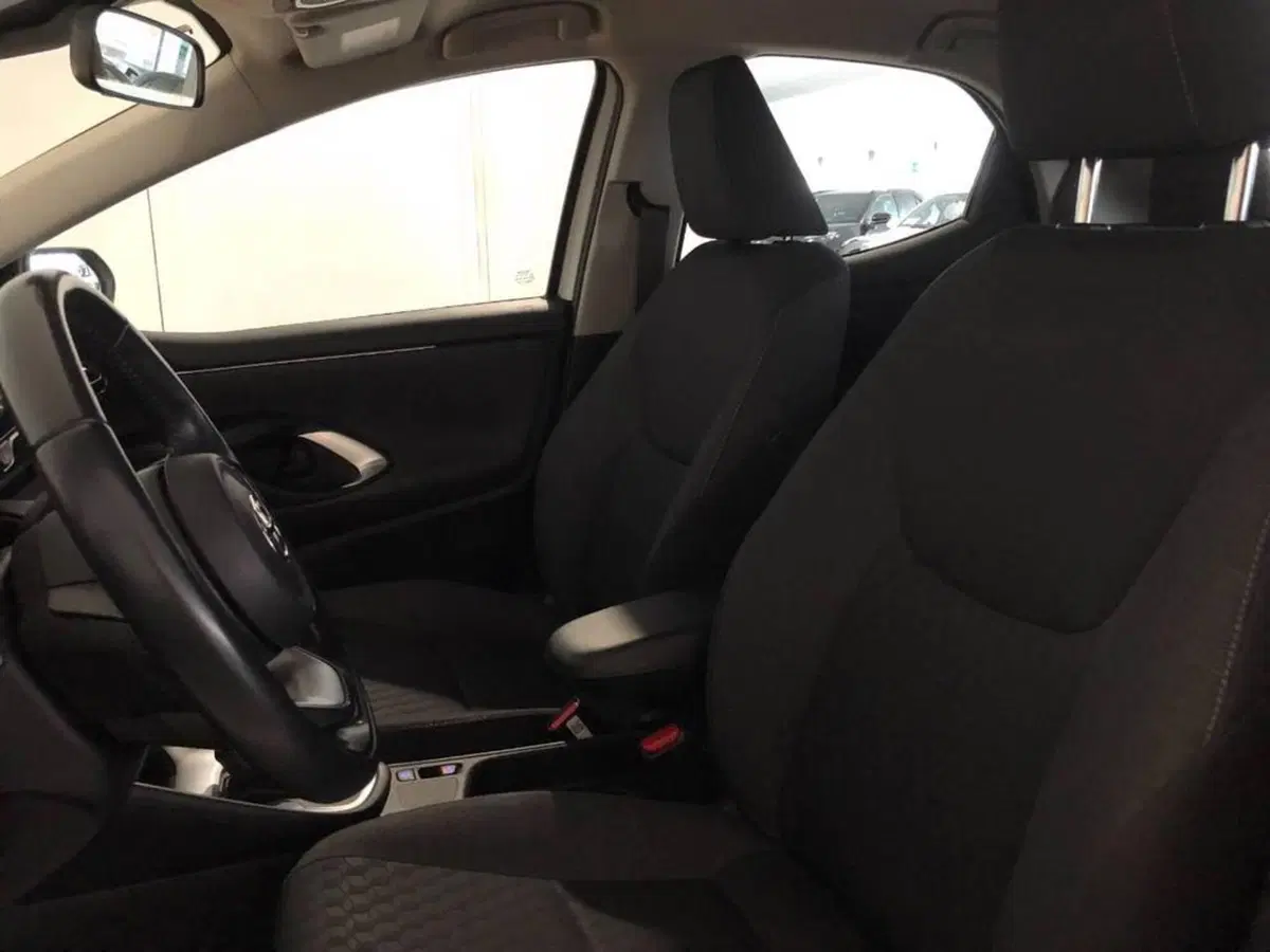 Toyota Yaris Cross usata a Torino (13)