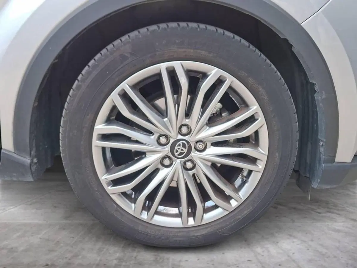 Toyota Toyota C-HR usata a Torino (8)