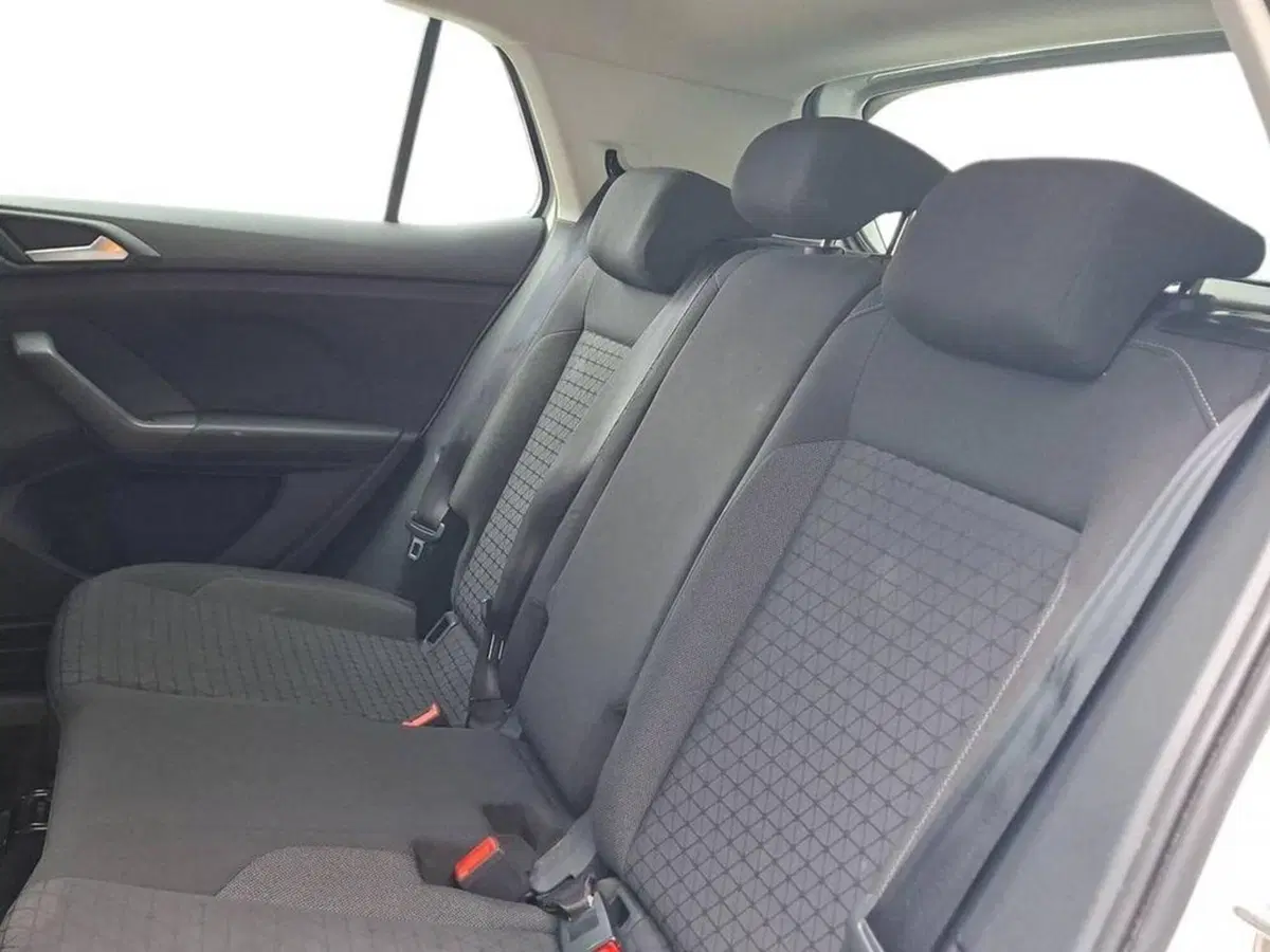 Volkswagen T-Cross usata a Torino (13)
