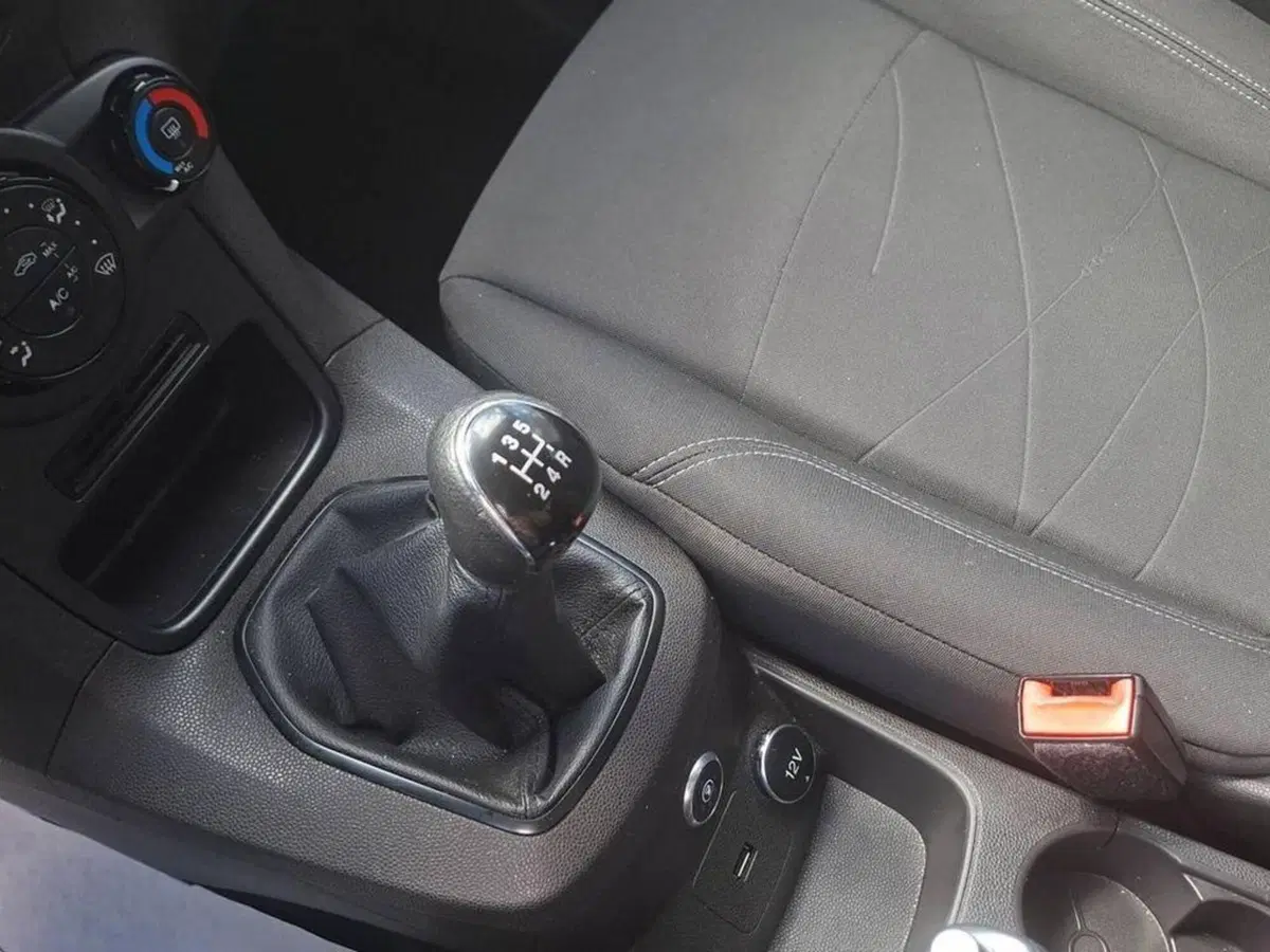 Ford Fiesta usata a Torino (10)