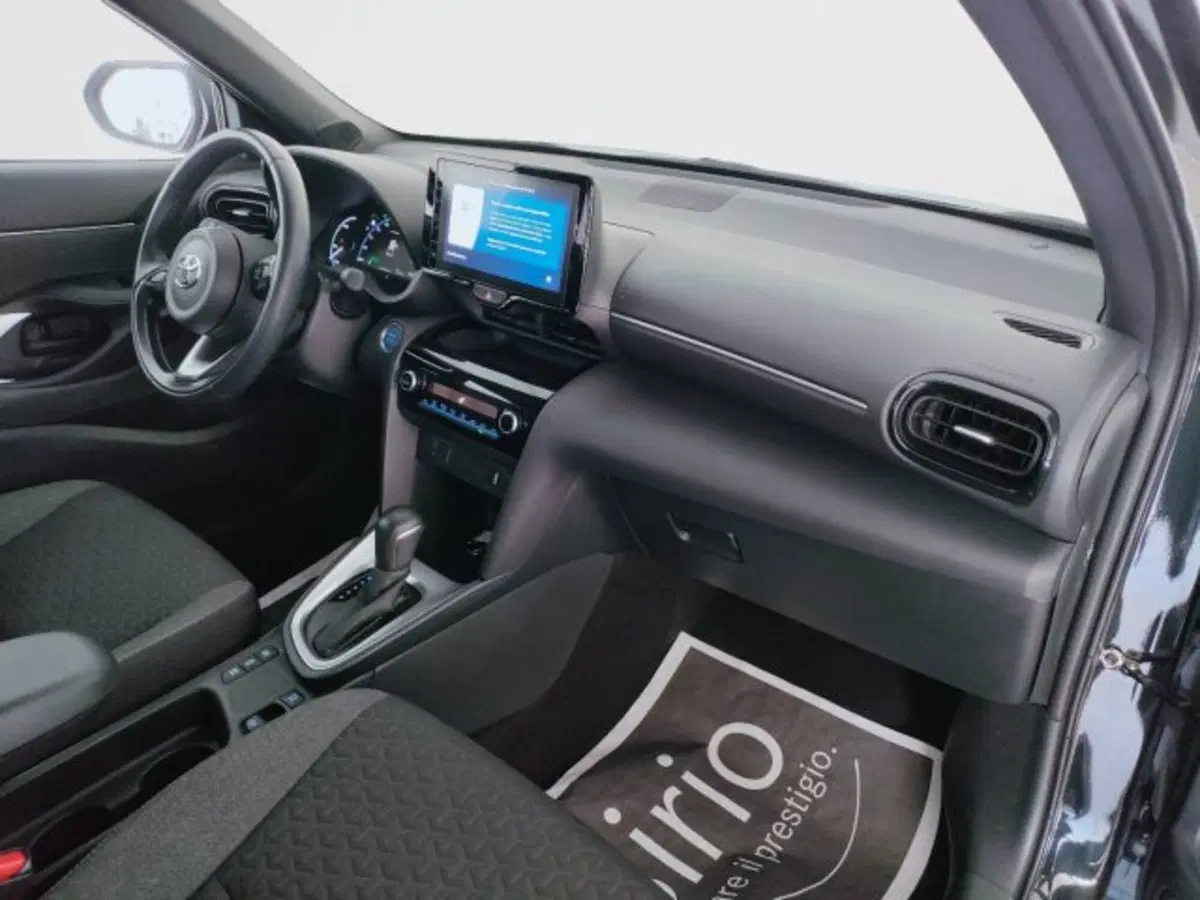 Toyota Yaris Cross usata a Teramo (13)
