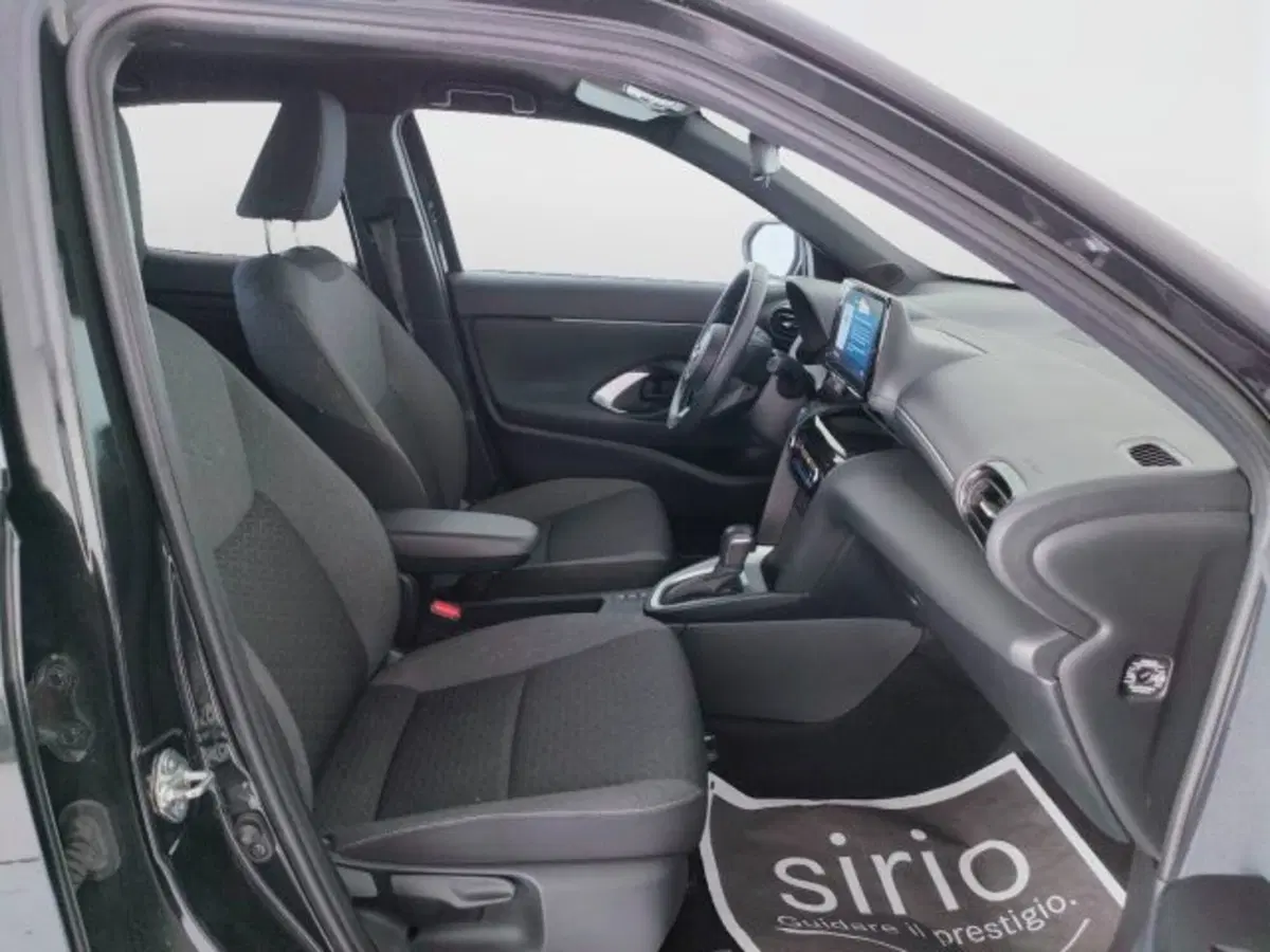 Toyota Yaris Cross usata a Teramo (14)