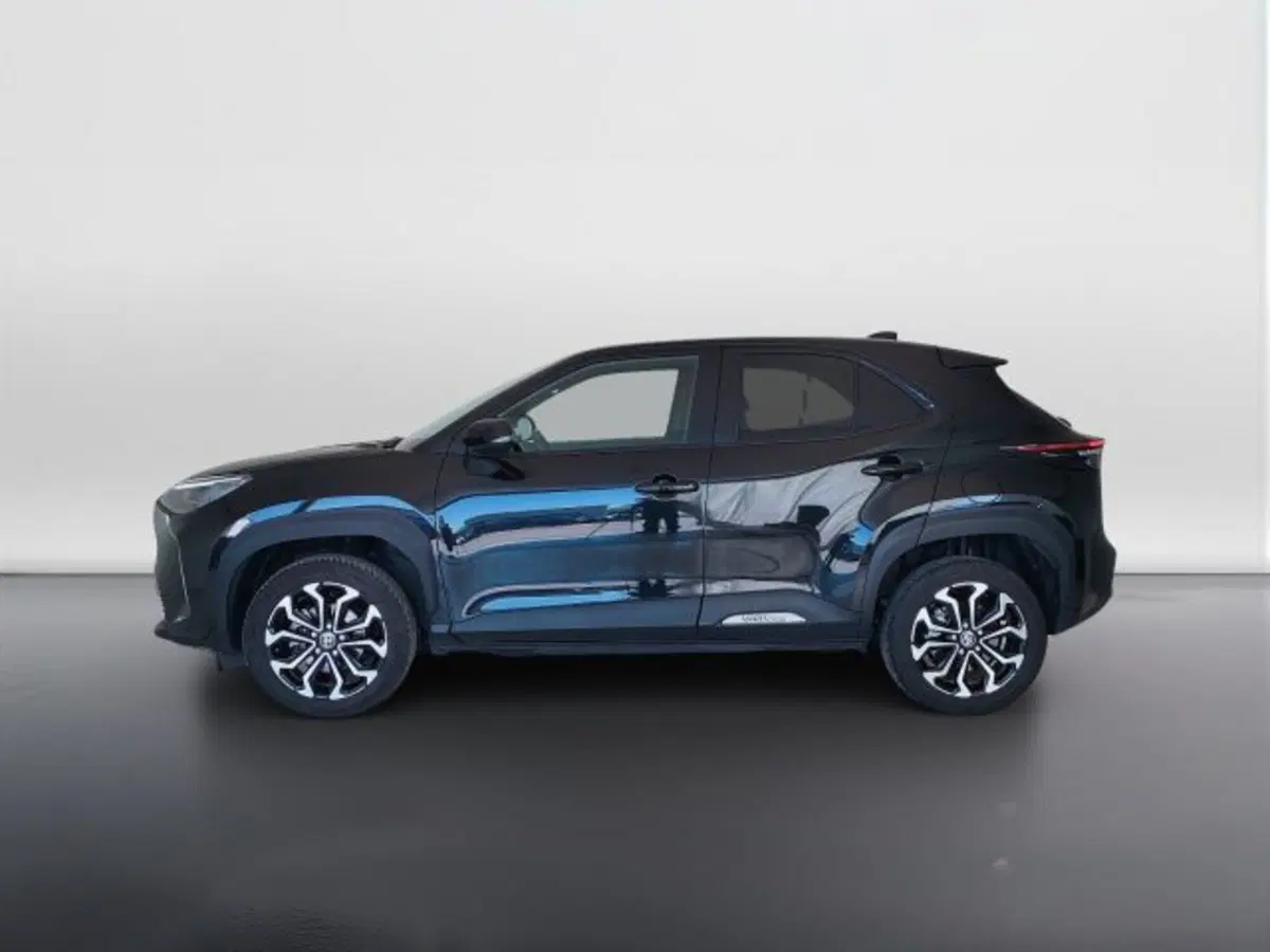 Toyota Yaris Cross usata a Teramo (8)