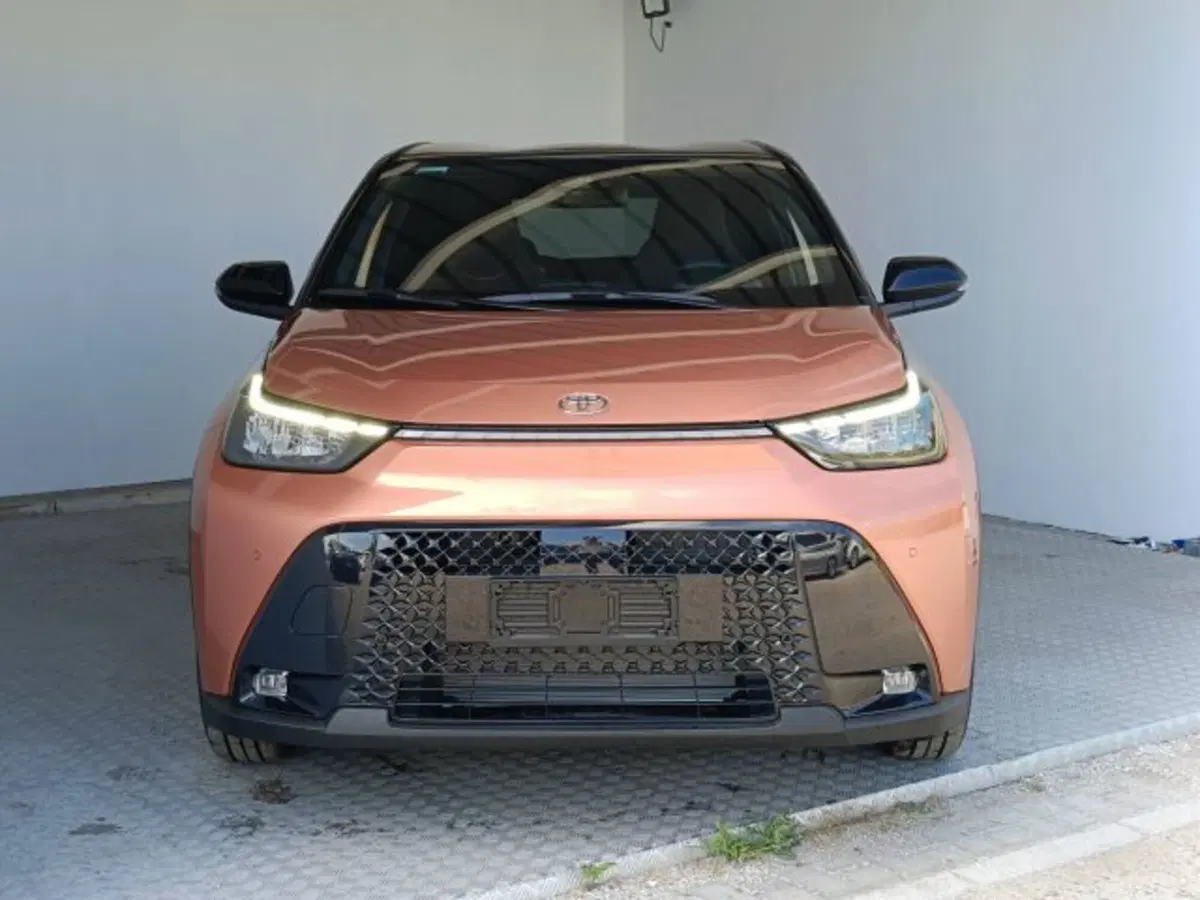 Toyota Aygo X nuova a Teramo (2)