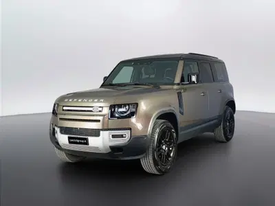 Land Rover Defender 110 3.0d i6 mhev S awd 250cv auto del 2022 usata a San Benedetto del Tronto