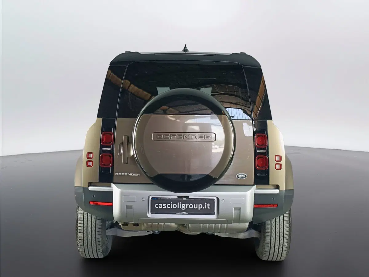 Land Rover Defender usata a Ascoli Piceno (5)