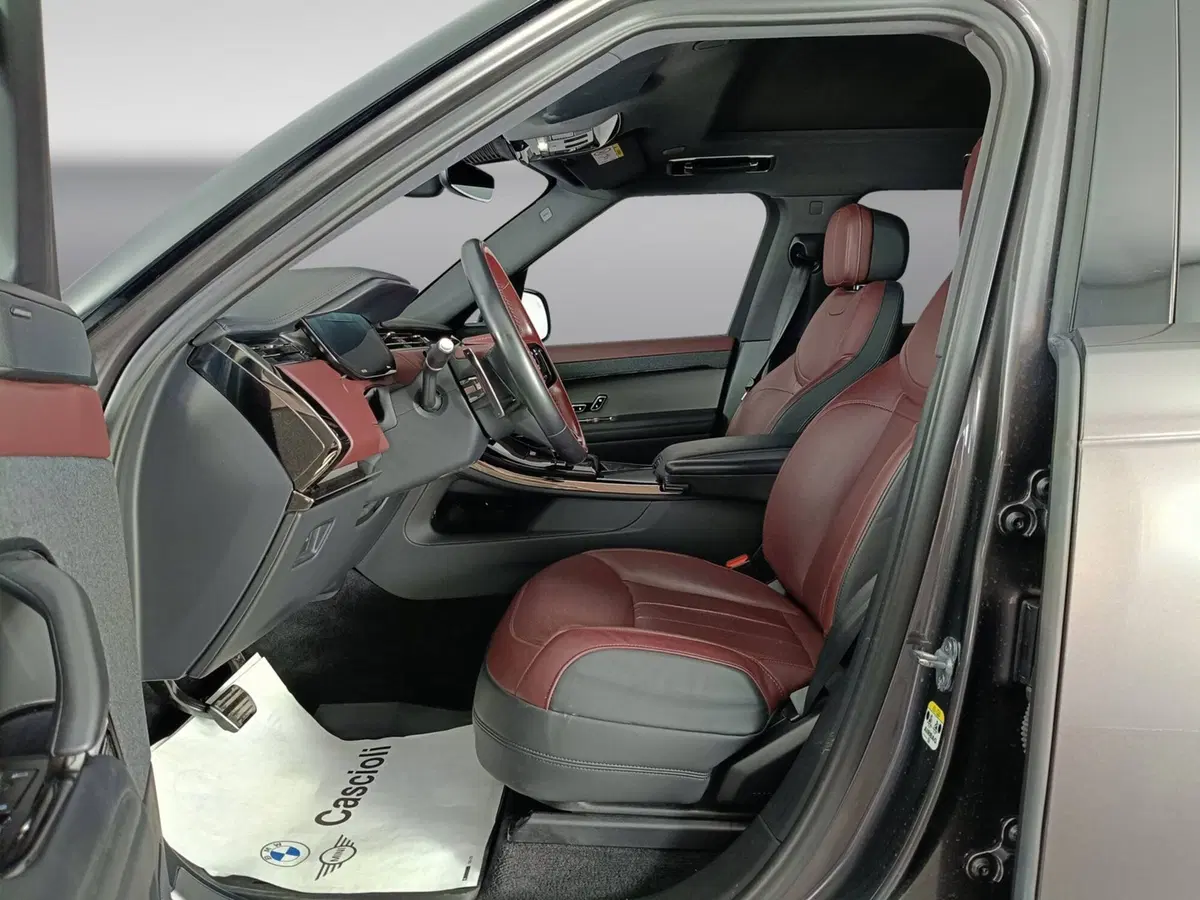 Land Rover Range Rover Sport usata a Ascoli Piceno (8)