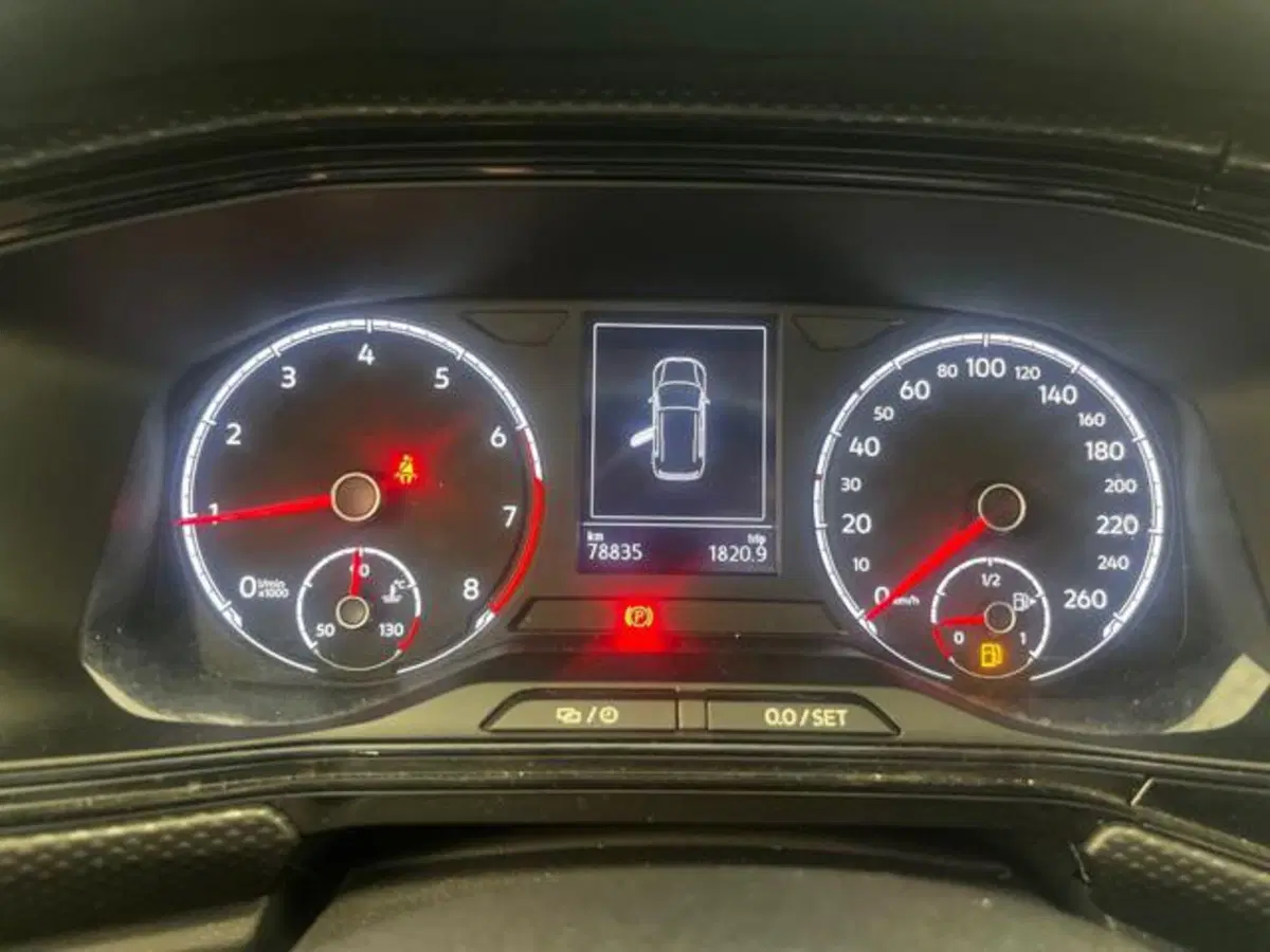 Volkswagen T-Cross usata a Vercelli (14)