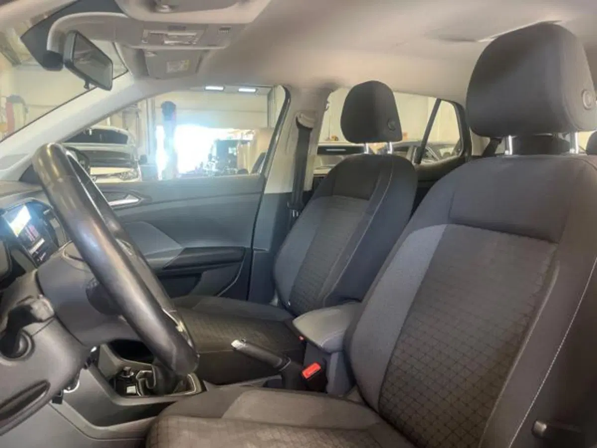 Volkswagen T-Cross usata a Vercelli (8)
