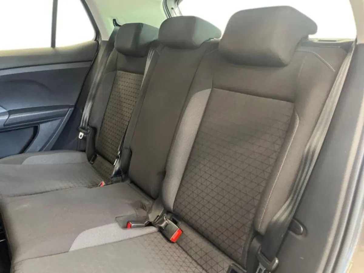 Volkswagen T-Cross usata a Vercelli (9)