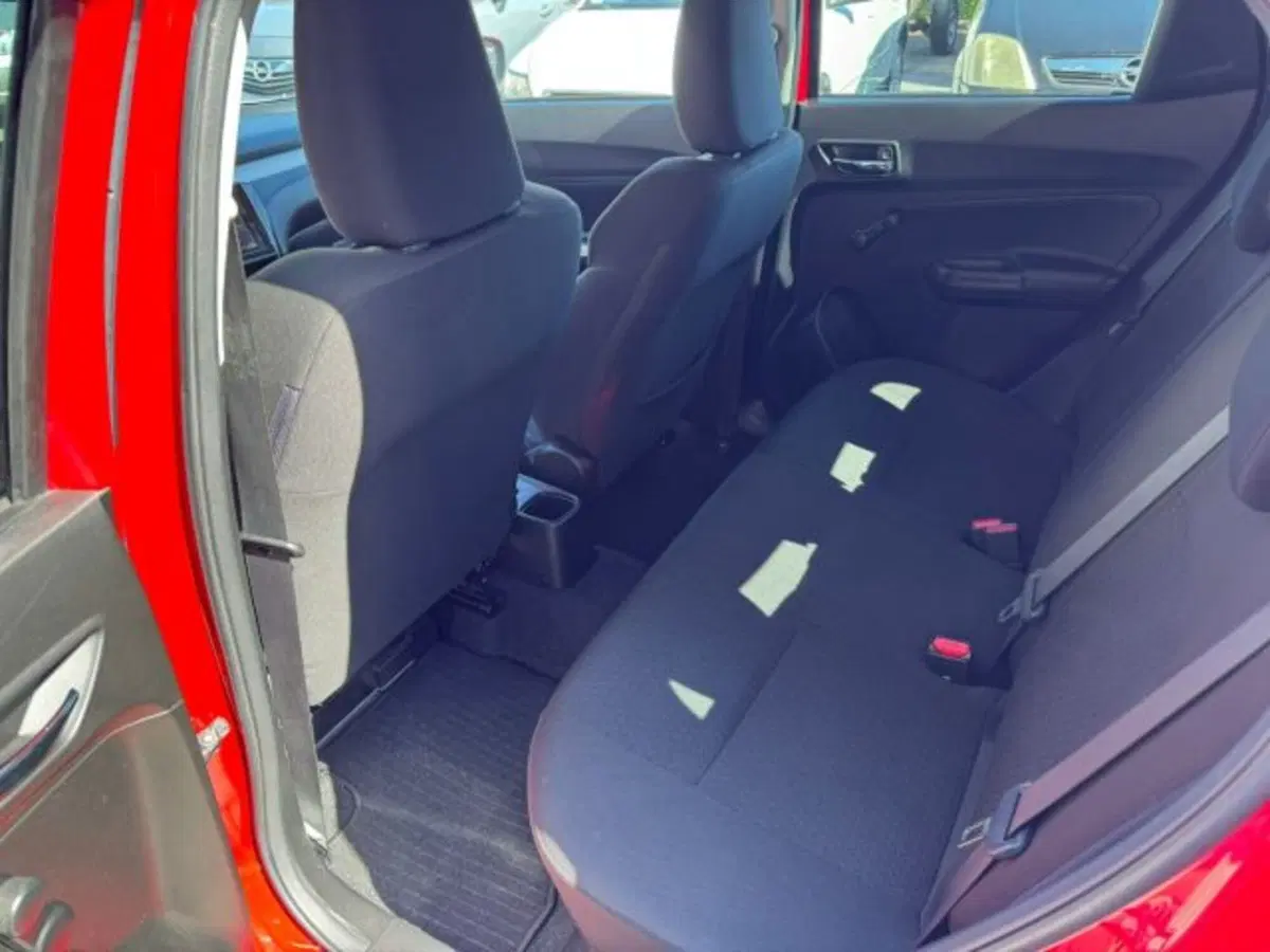 Suzuki Swift usata a Macerata (10)