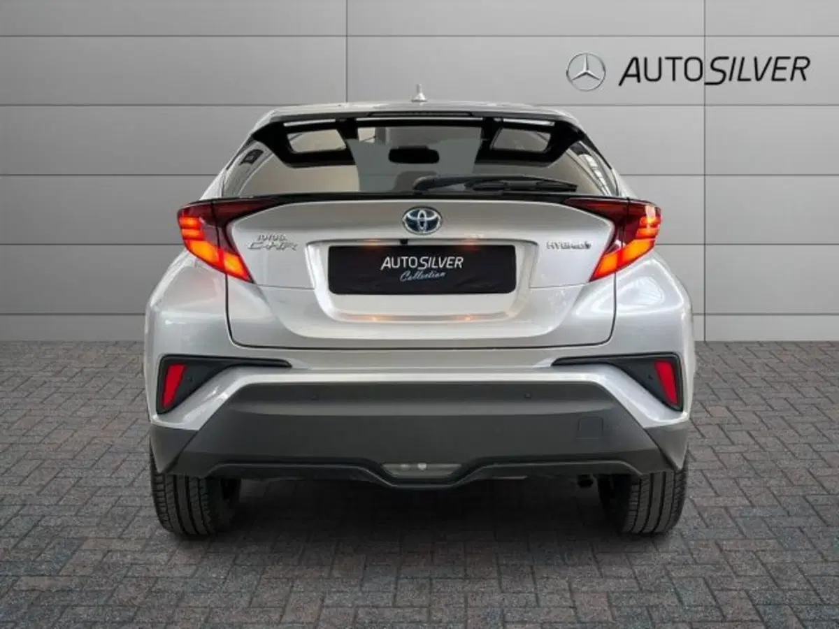 Toyota Toyota C-HR usata a Verona (4)