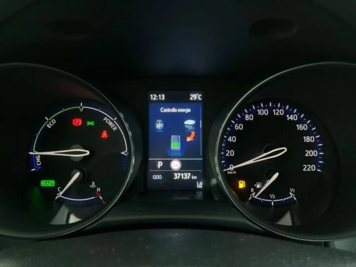 Toyota Toyota C-HR usata a Verona (8)
