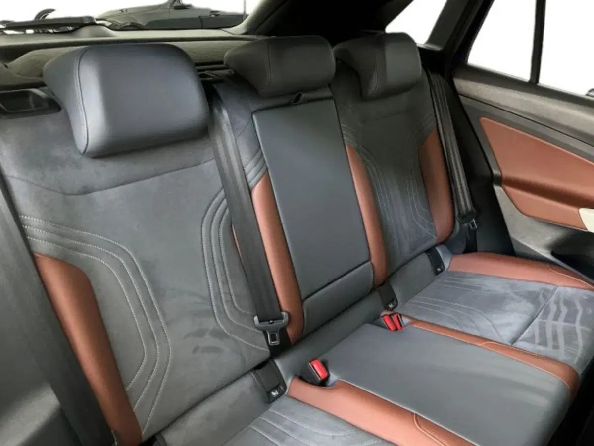 Volkswagen ID.4 usata a Verona (15)