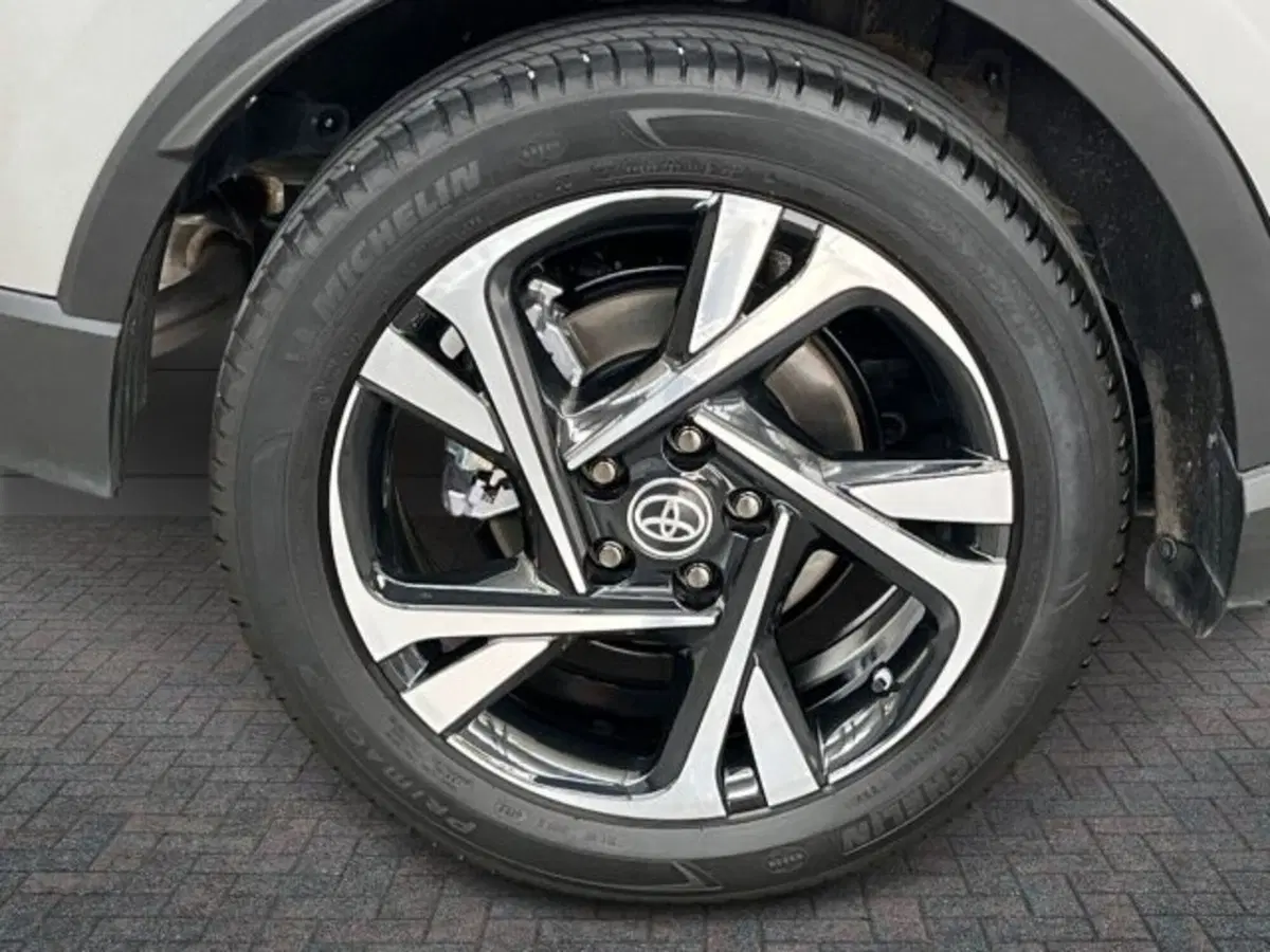 Toyota Toyota C-HR usata a Verona (7)
