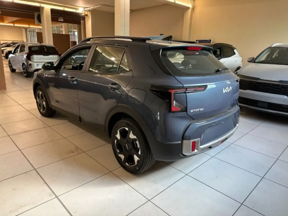 Kia Stonic nuova a Vicenza (4)