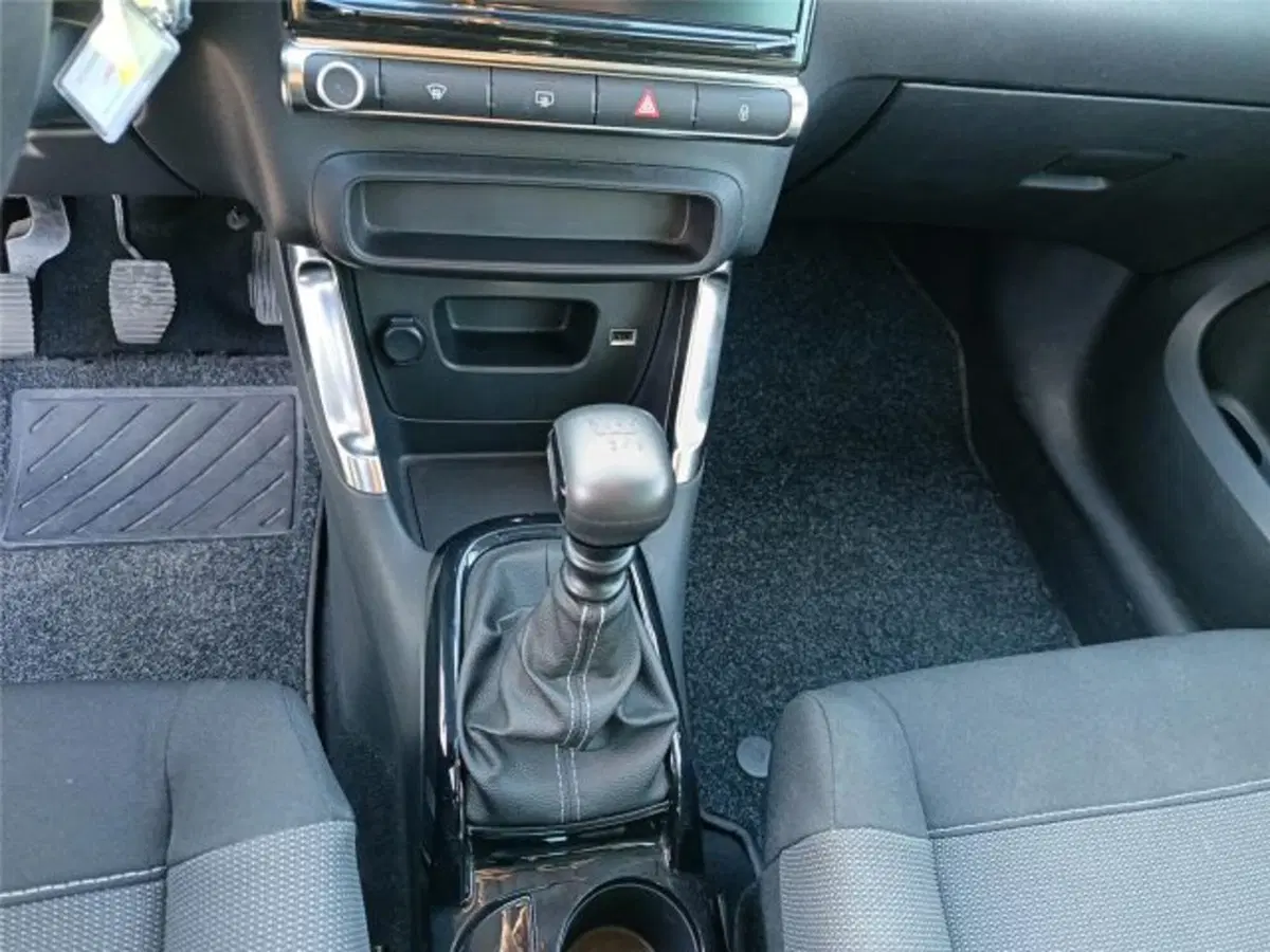 Citroen C3 Aircross usata a Bari (18)