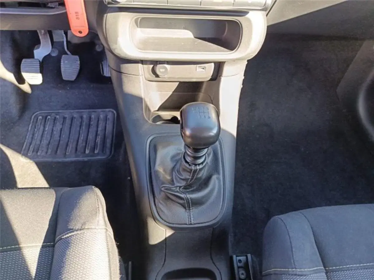 Citroen C3 usata a Bari (17)