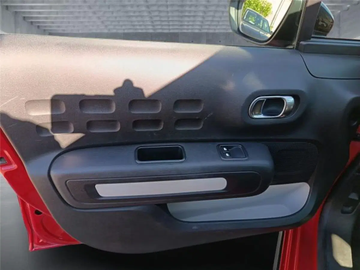 Citroen C3 usata a Bari (9)