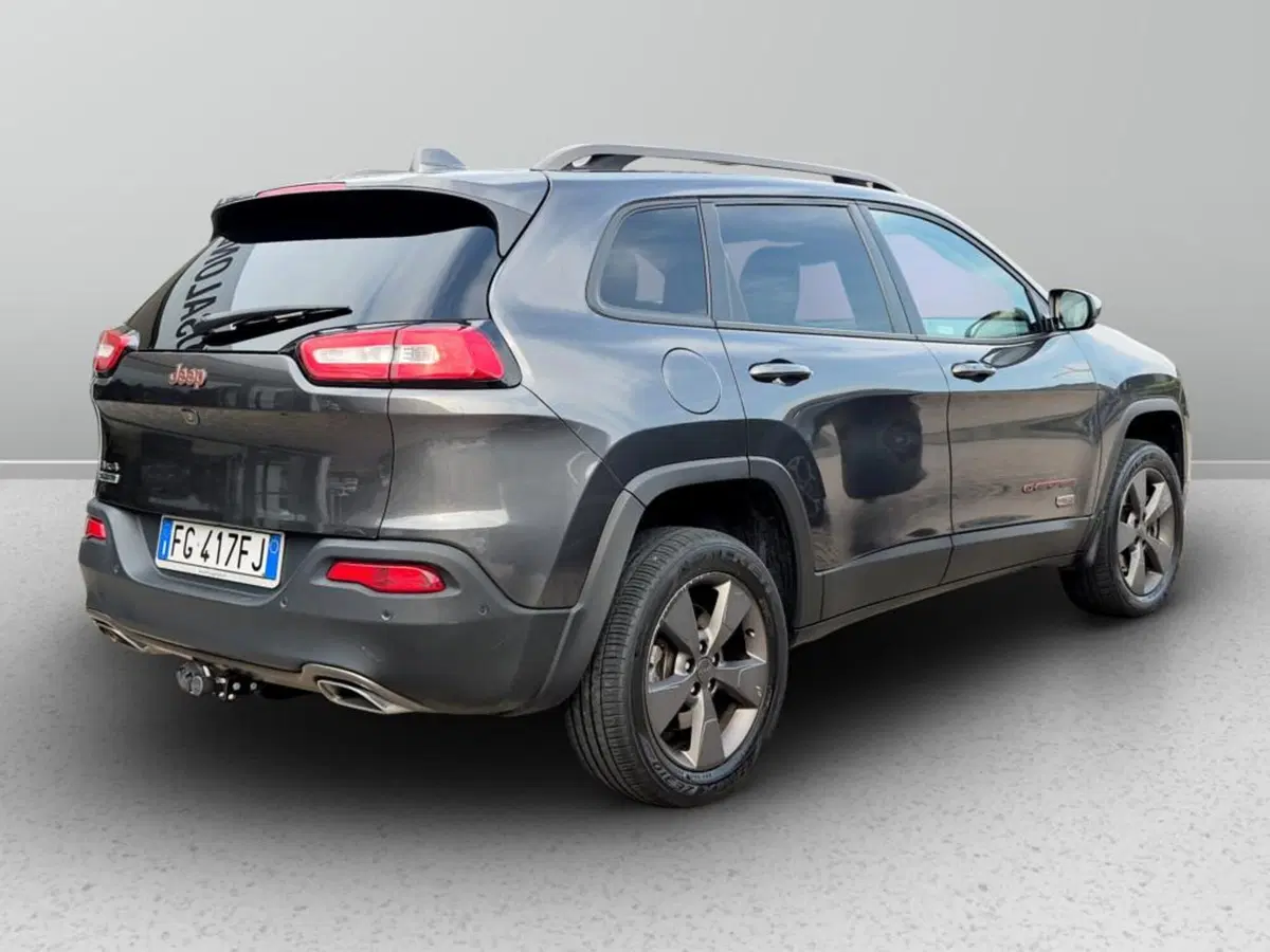 Jeep Cherokee usata a Varese (2)