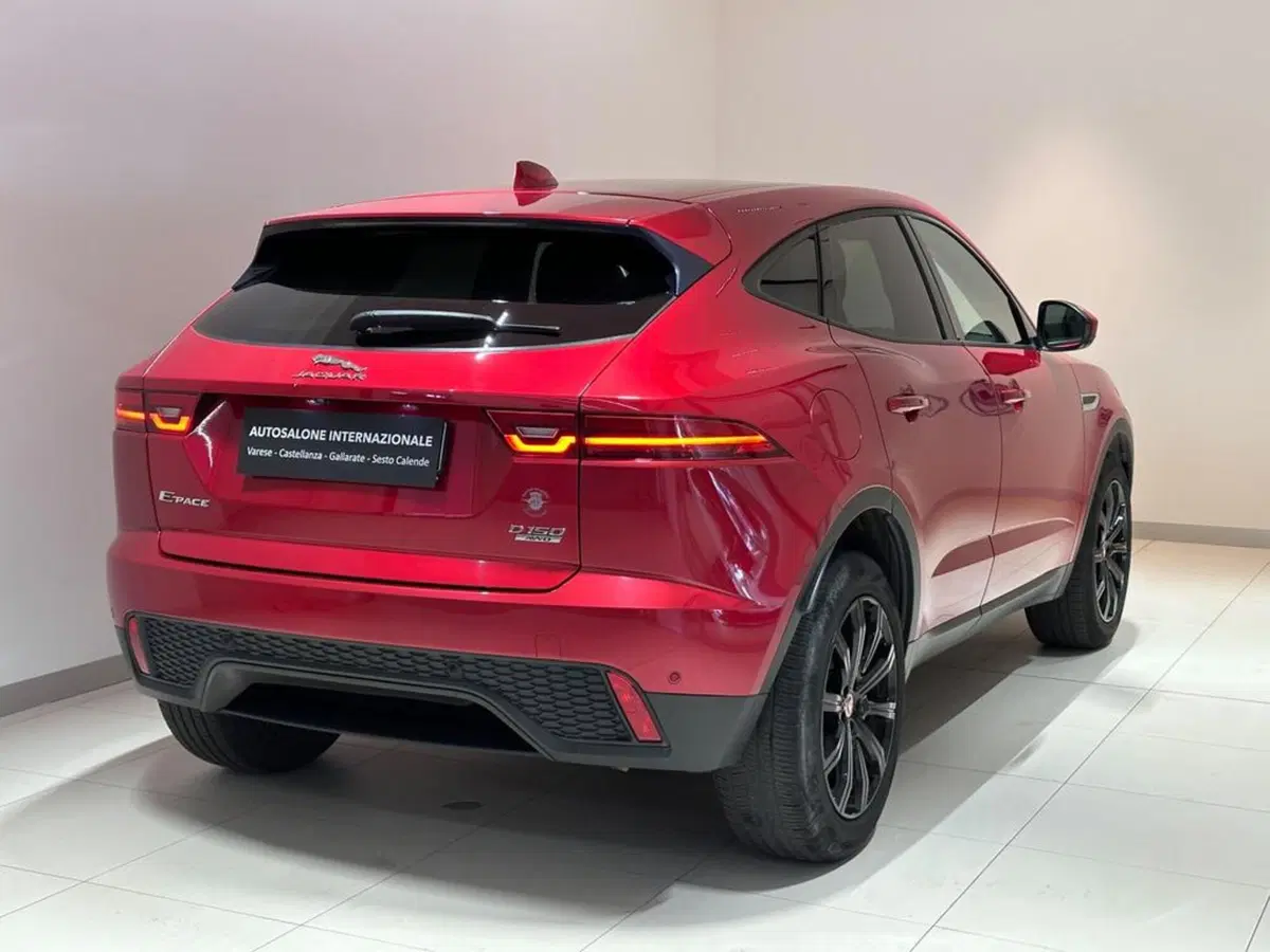 Jaguar E-Pace usata a Varese (3)