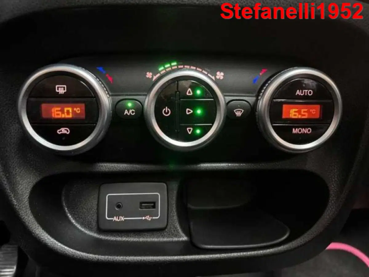 Fiat 500L usata a Bologna (17)