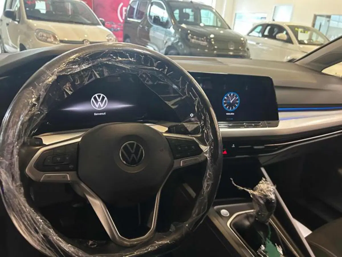 Volkswagen Golf usata a Vercelli (14)