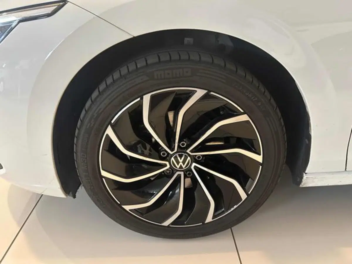 Volkswagen Golf usata a Vercelli (18)