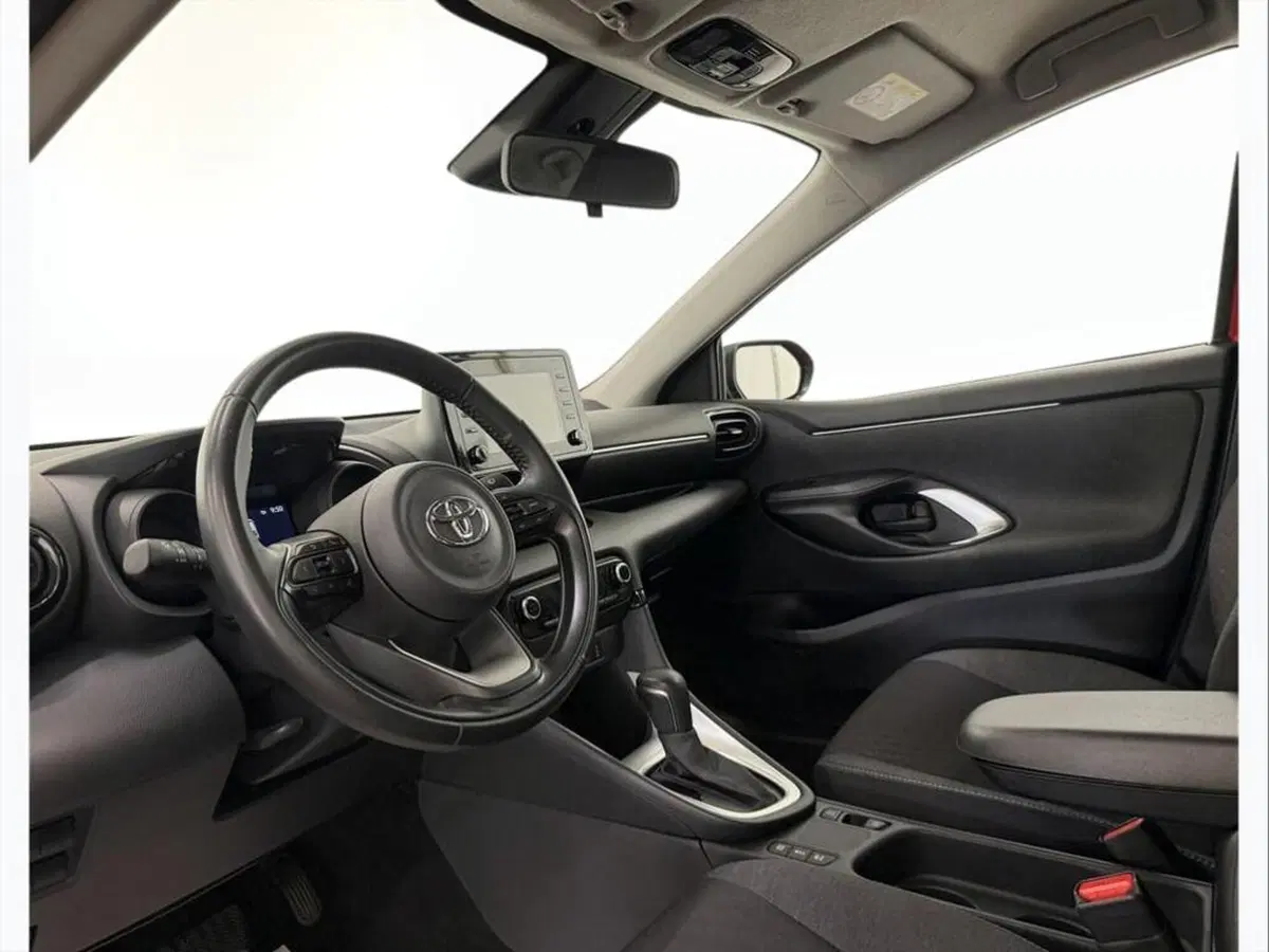 Toyota Yaris Cross usata a Monza e Brianza (11)