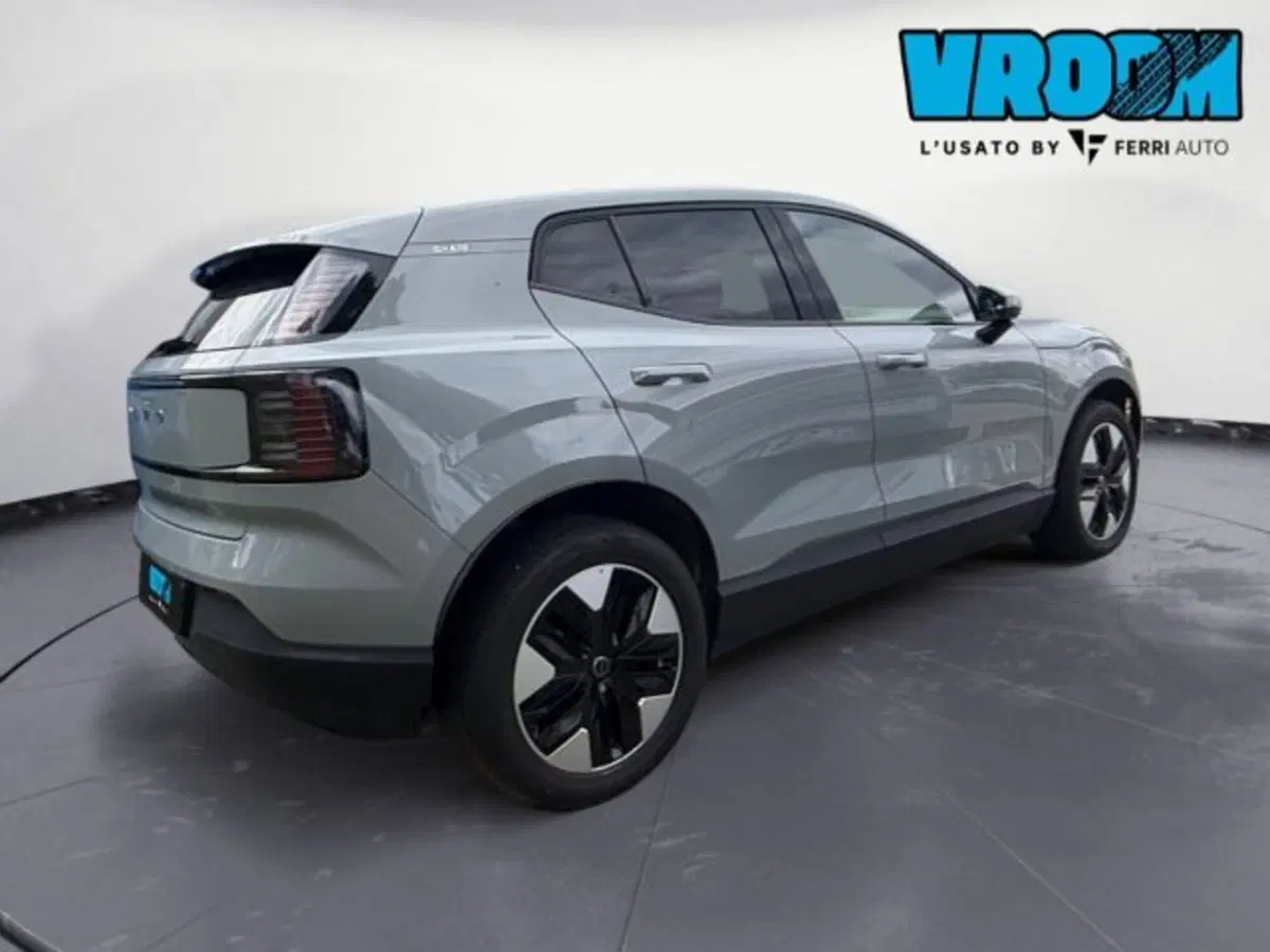 Volvo EX30 usata a Udine (6)