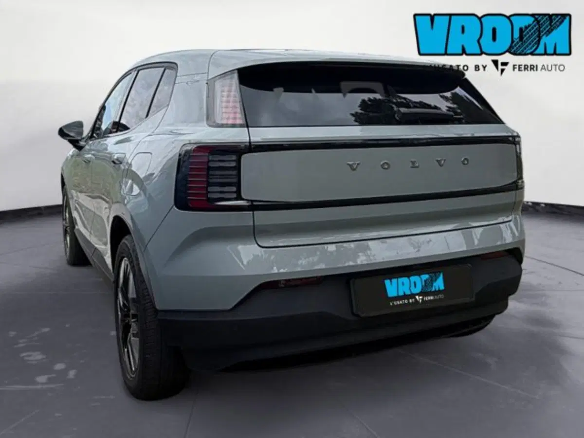 Volvo EX30 usata a Udine (7)