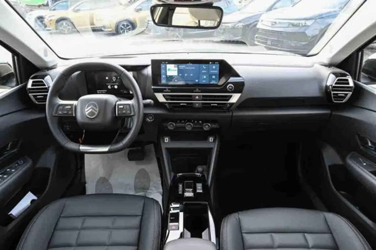 Citroen E-C4 nuova a Torino (7)